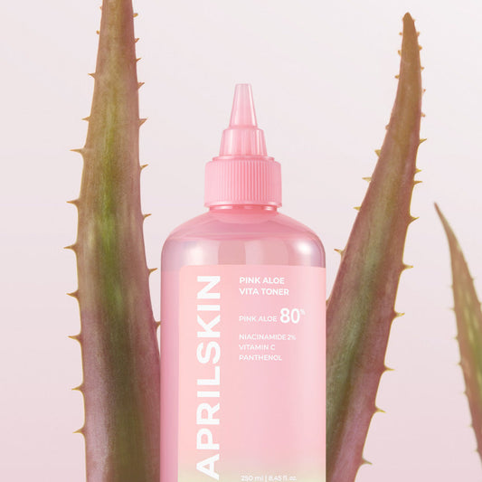 APRILSKIN Pink Aloe Vitamin C Soothing & Brightening Toner 250ml